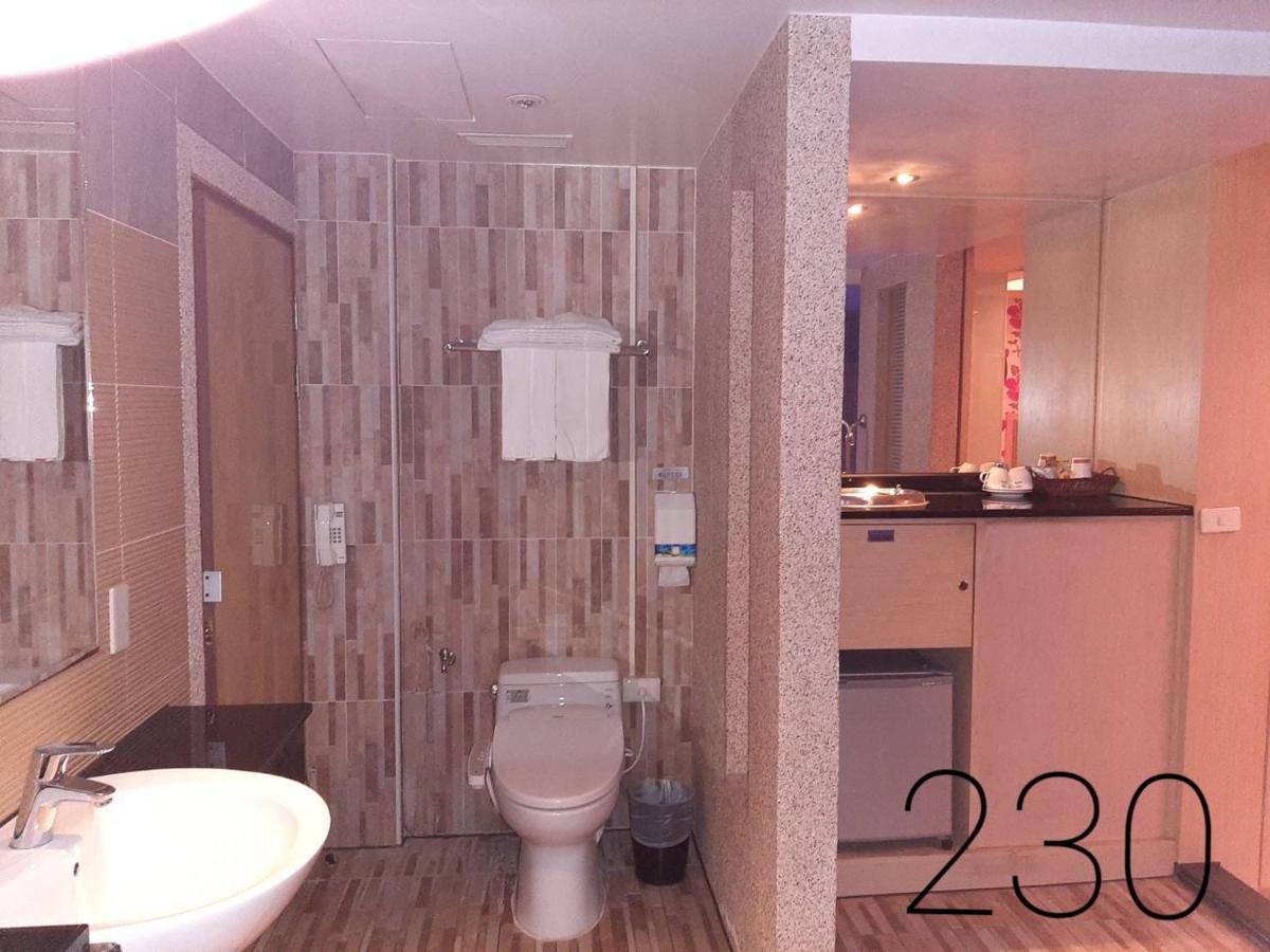 Chateau Motel & Spa Daliao Екстер'єр фото